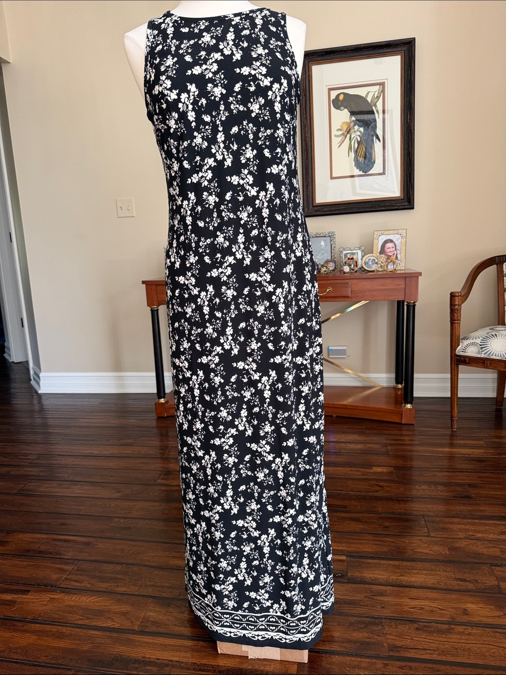Vince Camuto Black Floral Sleeveless Maxi Dress